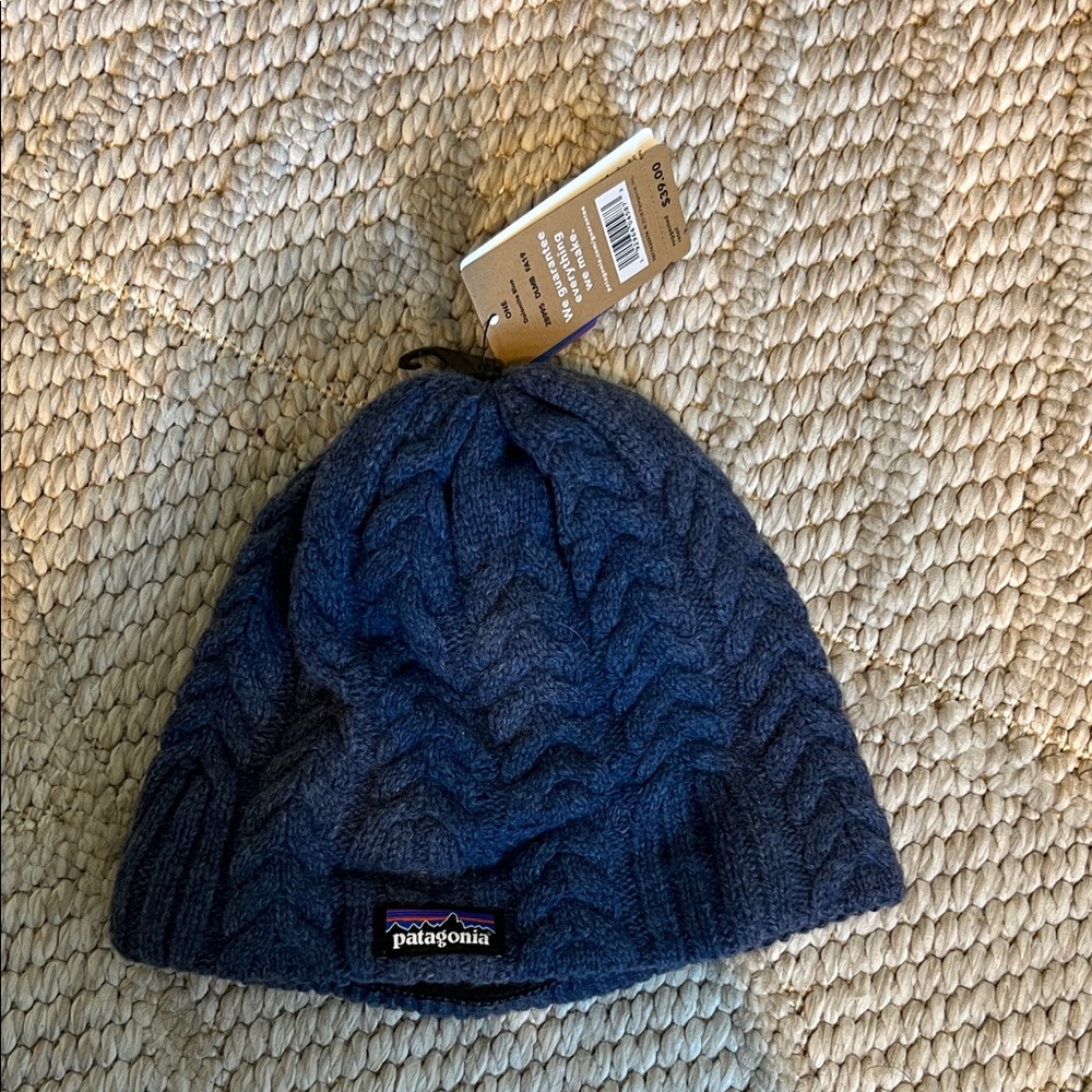 Patagonia Women’s Navy Cable Knit Hat
